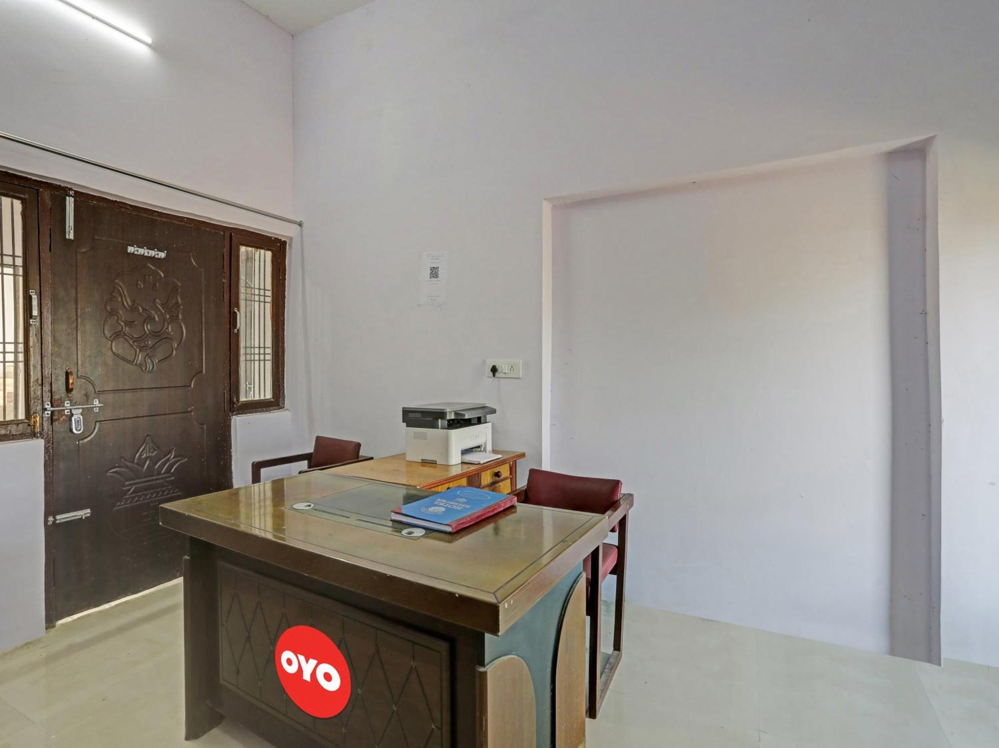 Super Hotel O Easy Stay Inn Lucknow Zewnętrze zdjęcie