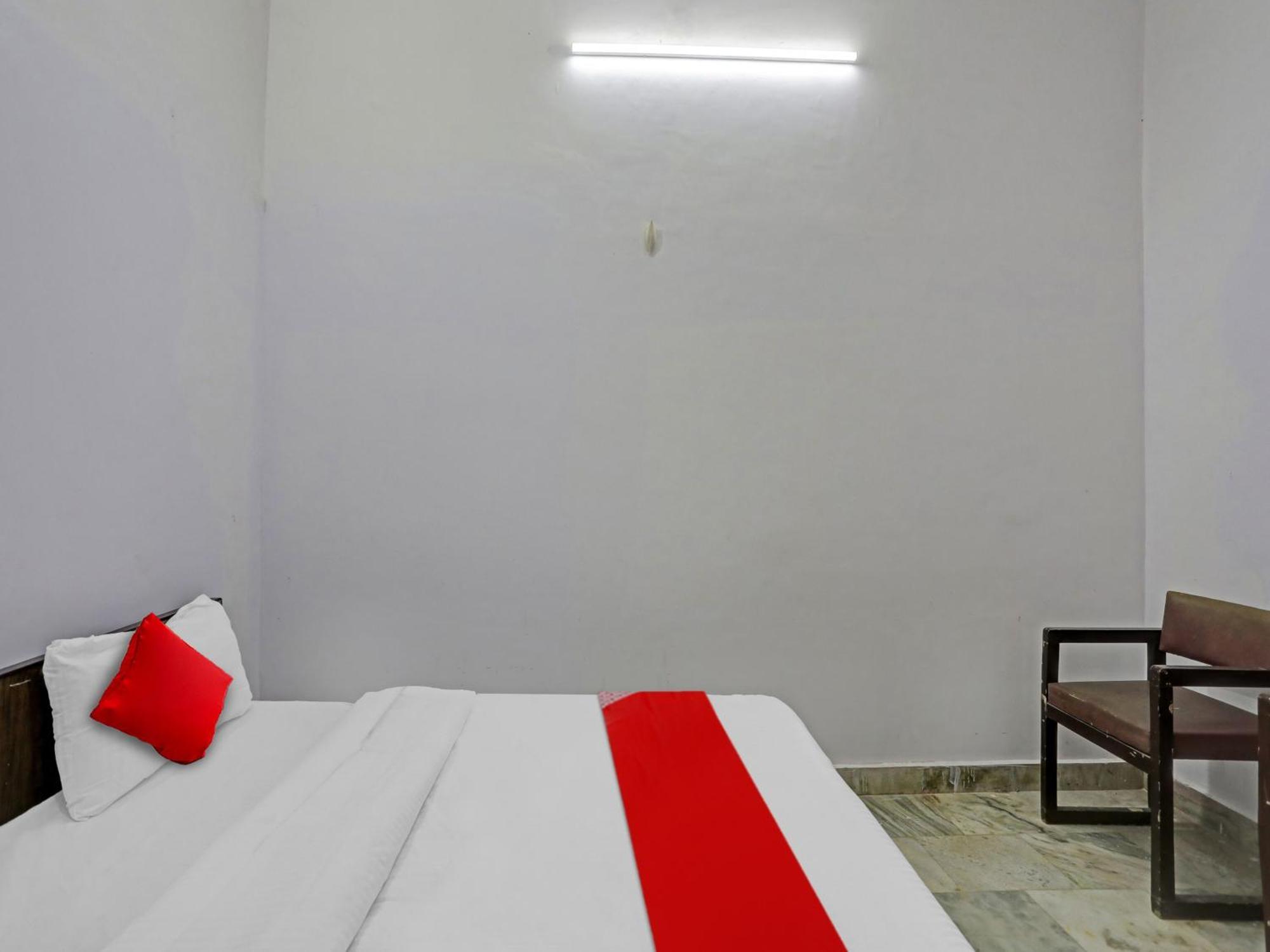 Super Hotel O Easy Stay Inn Lucknow Zewnętrze zdjęcie